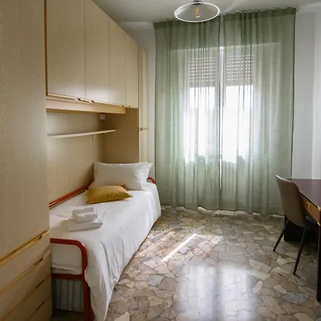 Nuvole In Affitto * 博洛尼亚